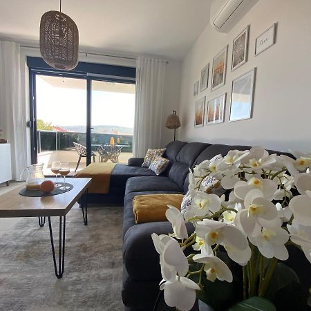 Apartment Agnes With 63 M2 Rooftop Terrace, Grill And Pool Okrug Gornji Exterior photo